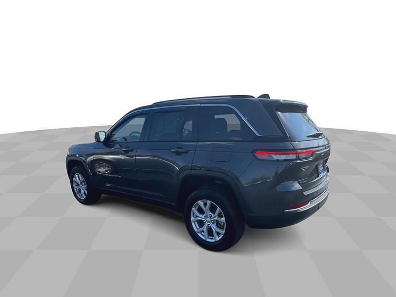 used 2024 Jeep Grand Cherokee car, priced at $39,988