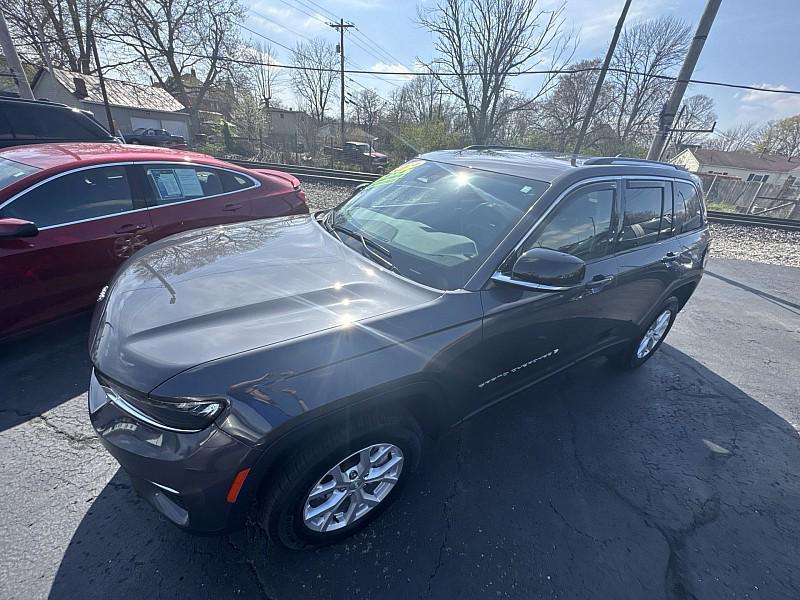 used 2024 Jeep Grand Cherokee car, priced at $39,988