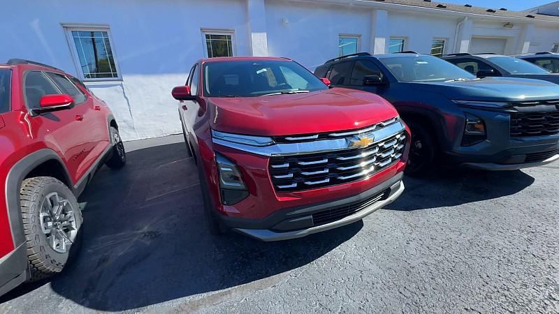 new 2026 Chevrolet Equinox car, priced at $31,315