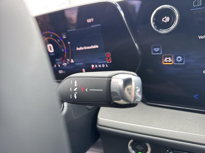 new 2025 Chevrolet Traverse car, priced at $45,244