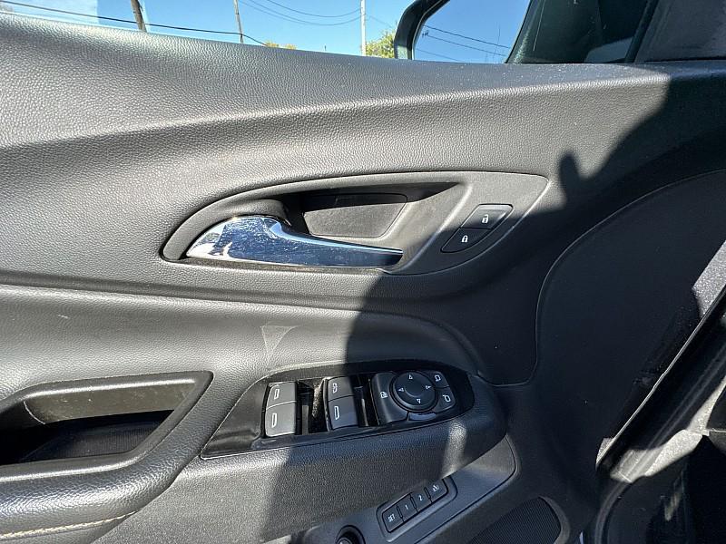 used 2022 Chevrolet Equinox car, priced at $23,988