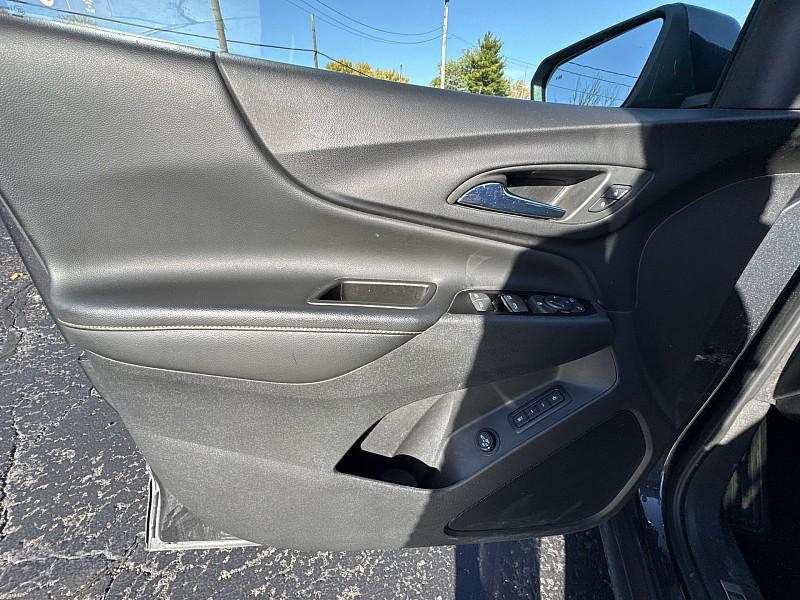 used 2022 Chevrolet Equinox car, priced at $23,988