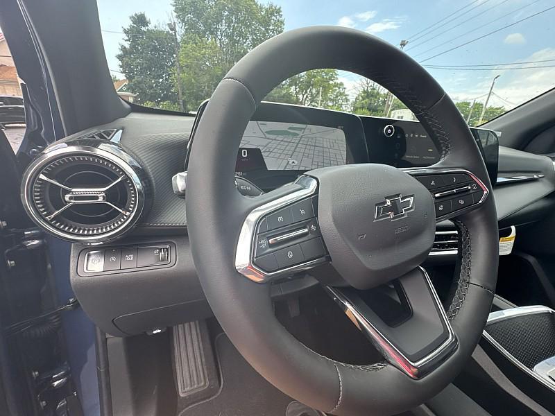 new 2026 Chevrolet Equinox car, priced at $31,040