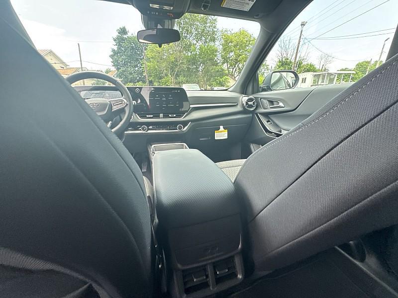 new 2026 Chevrolet Equinox car, priced at $31,040