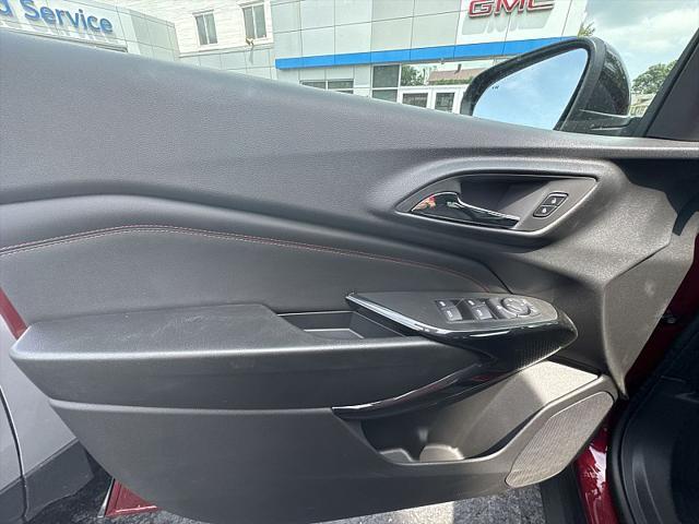 new 2025 Chevrolet Trax car, priced at $26,995