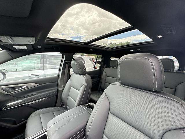 new 2025 Chevrolet Traverse car, priced at $46,295