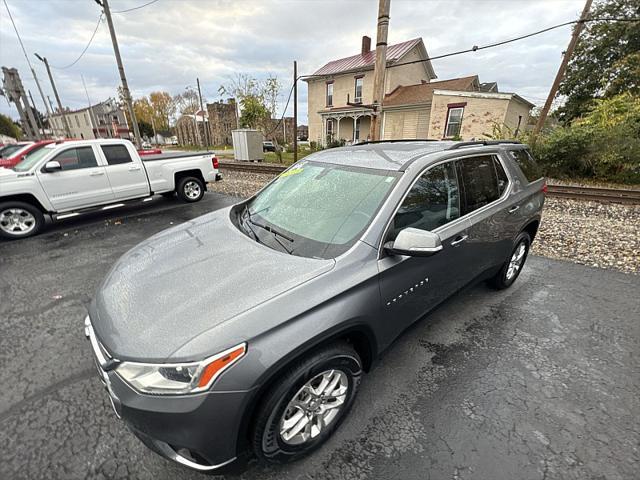 used 2021 Chevrolet Traverse car, priced at $22,988