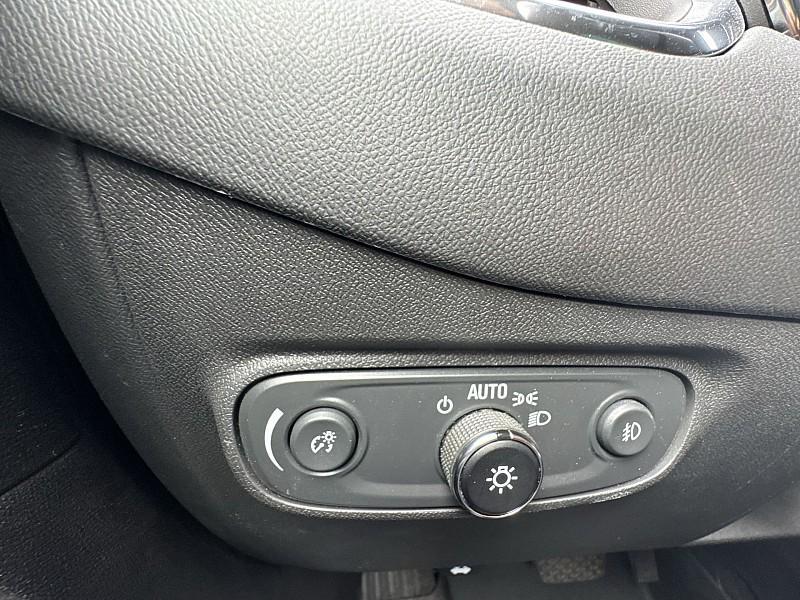 used 2020 Chevrolet Equinox car, priced at $18,988