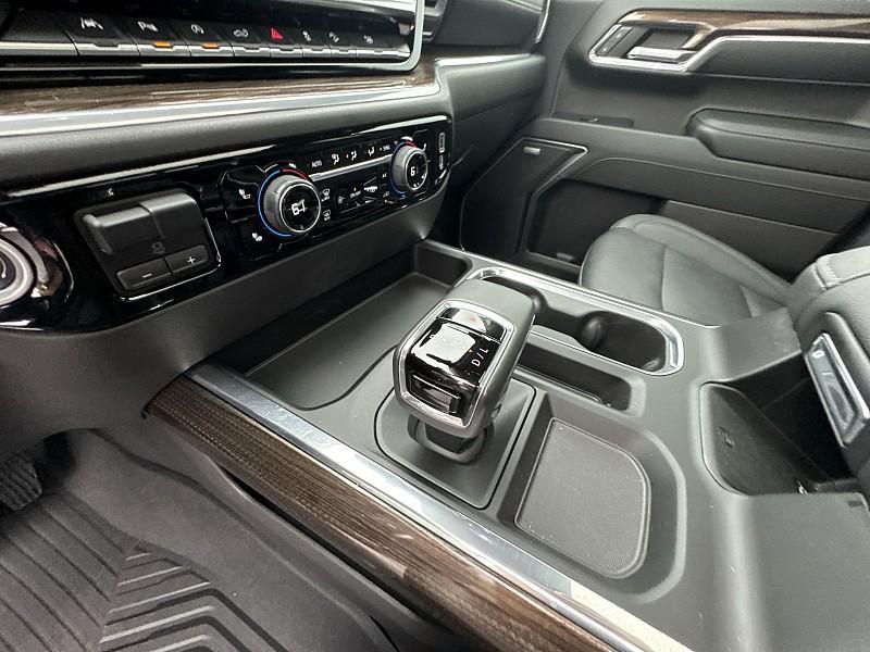 used 2022 Chevrolet Silverado 1500 car, priced at $49,988