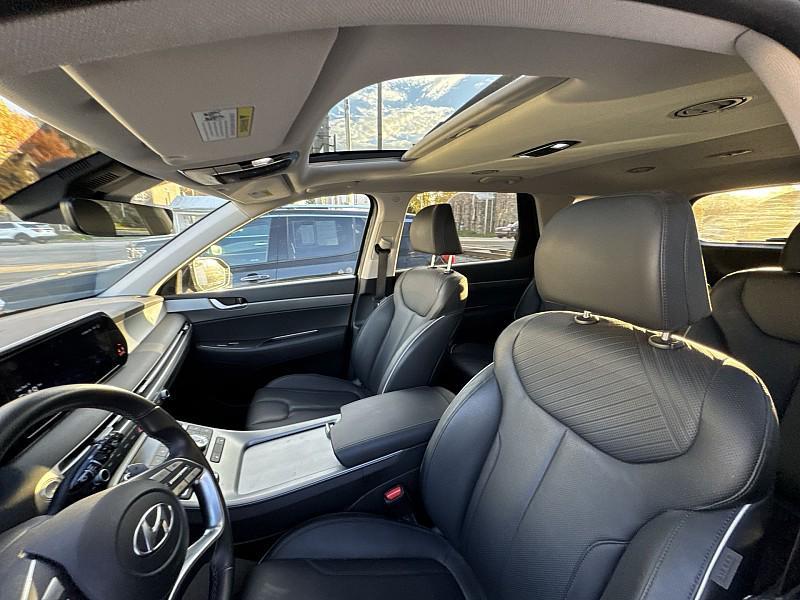 used 2023 Hyundai Palisade car, priced at $32,988
