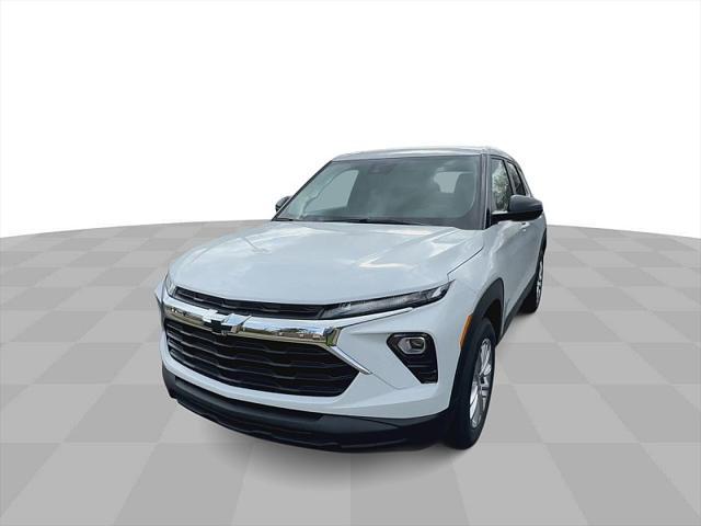 new 2025 Chevrolet TrailBlazer car, priced at $26,180