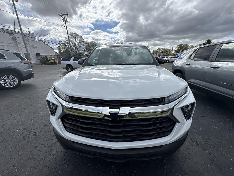 new 2025 Chevrolet TrailBlazer car, priced at $26,180