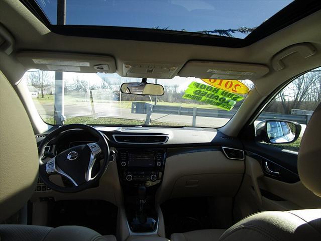 used 2016 Nissan Rogue car, priced at $14,988