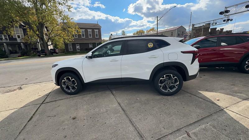 new 2026 Chevrolet Trax car