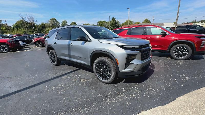 new 2026 Chevrolet Traverse car, priced at $46,500