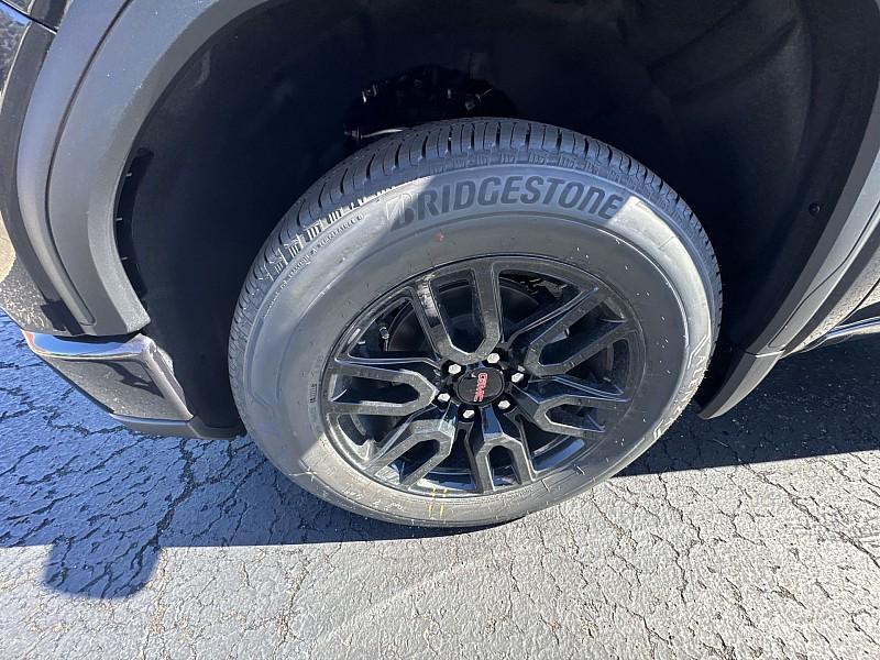 new 2026 GMC Sierra 1500 car, priced at $57,990