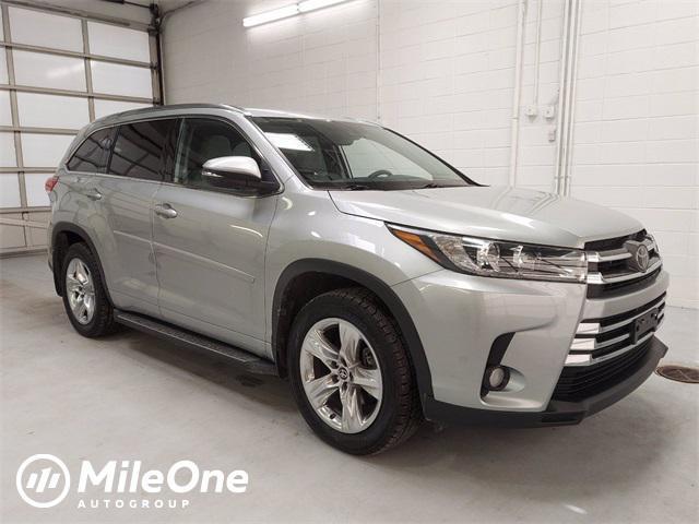 used 2018 Toyota Highlander car, priced at $26,401