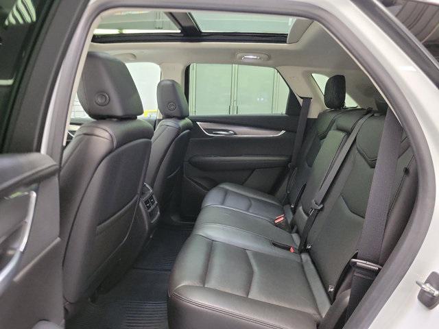 used 2019 Cadillac XT5 car