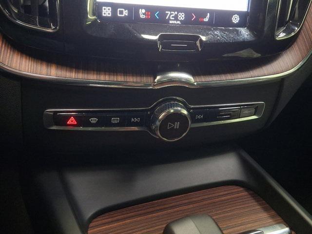 used 2024 Volvo XC60 car, priced at $37,800