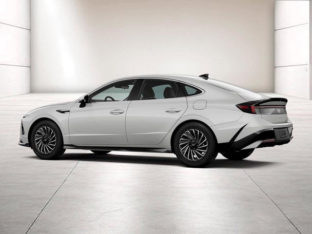 used 2024 Hyundai Sonata Hybrid car, priced at $26,000