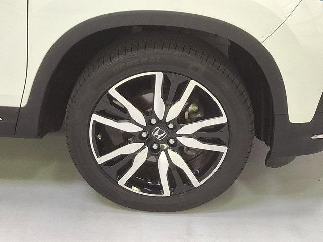 used 2022 Honda Pilot car, priced at $35,300