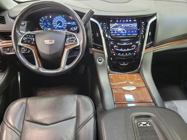 used 2020 Cadillac Escalade ESV car, priced at $36,700