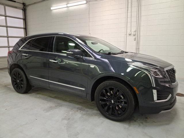 used 2022 Cadillac XT5 car, priced at $29,700