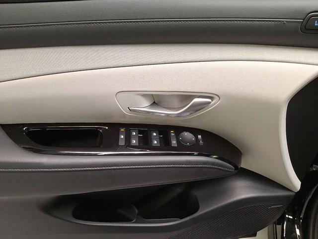 used 2025 Hyundai Tucson car, priced at $37,000