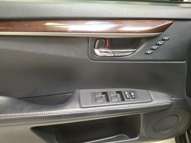 used 2014 Lexus ES 350 car, priced at $15,300