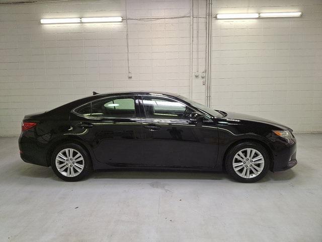 used 2014 Lexus ES 350 car, priced at $15,300
