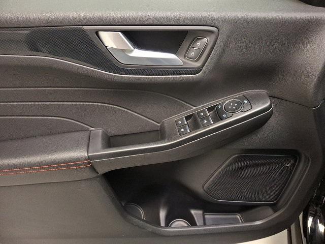 used 2025 Ford Escape car, priced at $29,900