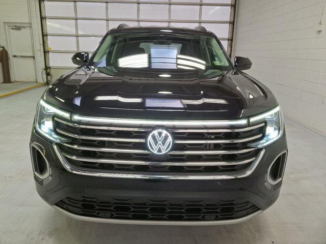 used 2024 Volkswagen Atlas car, priced at $34,600