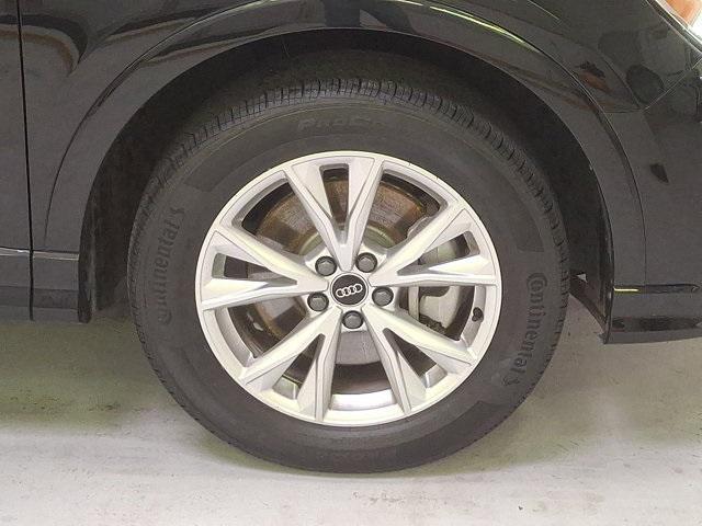used 2024 Audi Q3 car, priced at $34,300