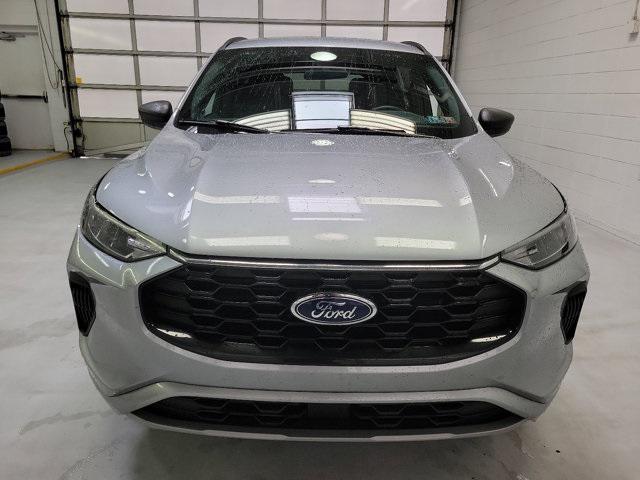 used 2023 Ford Escape car, priced at $27,500