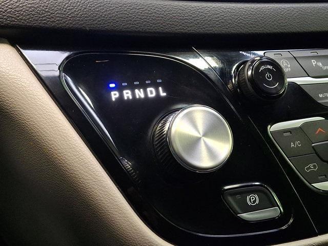 used 2024 Chrysler Pacifica car, priced at $29,600