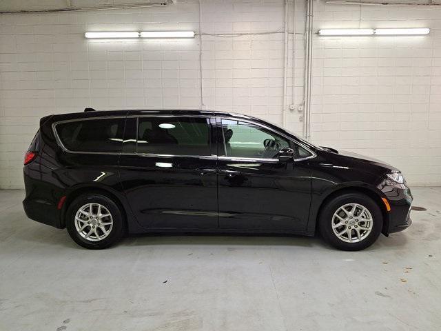 used 2024 Chrysler Pacifica car, priced at $29,600