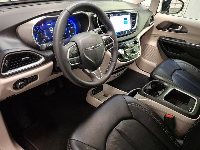 used 2024 Chrysler Pacifica car, priced at $29,600