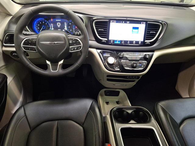 used 2024 Chrysler Pacifica car, priced at $29,600