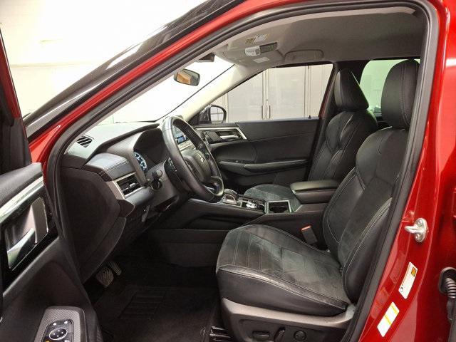 used 2022 Mitsubishi Outlander car, priced at $23,100