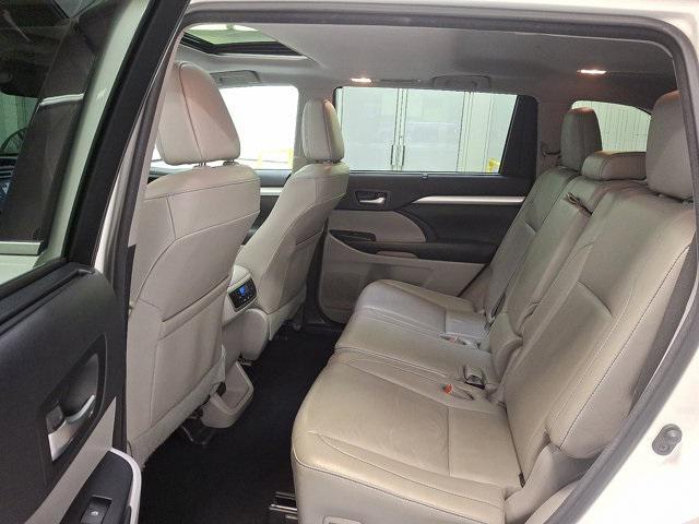used 2018 Toyota Highlander car, priced at $24,800
