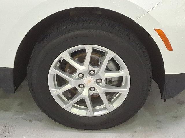 used 2024 Chevrolet Equinox car, priced at $24,900