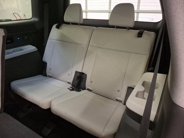 used 2024 Hyundai Santa Fe car, priced at $39,800