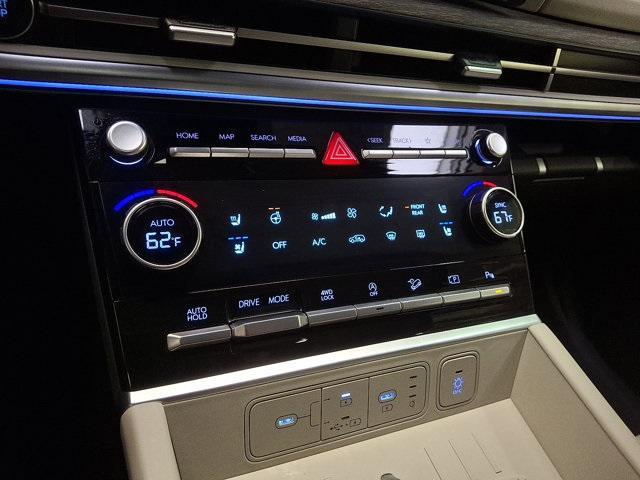 used 2024 Hyundai Santa Fe car, priced at $39,800