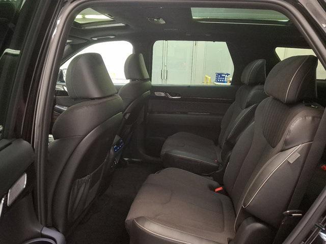 used 2025 Hyundai Palisade car, priced at $45,300
