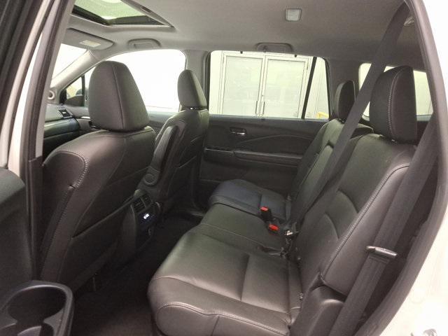 used 2022 Honda Pilot car, priced at $27,700