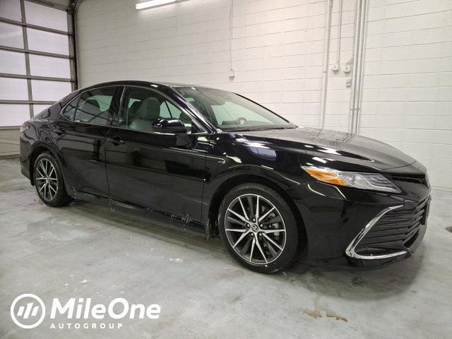 used 2022 Toyota Camry Hybrid car, priced at $28,100