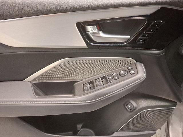 used 2023 Acura MDX car, priced at $44,600