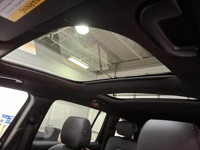 used 2022 Mercedes-Benz GLB 250 car, priced at $30,000