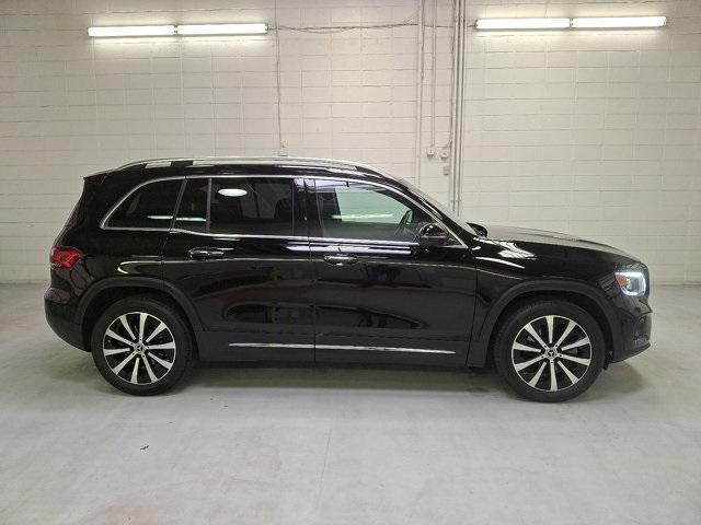 used 2022 Mercedes-Benz GLB 250 car, priced at $30,000