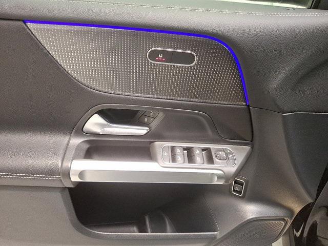 used 2022 Mercedes-Benz GLB 250 car, priced at $30,000